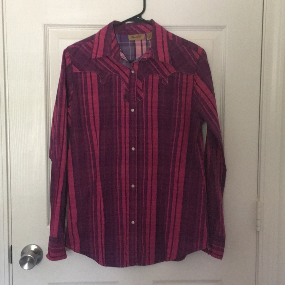 Wrangler long sleeve shirt